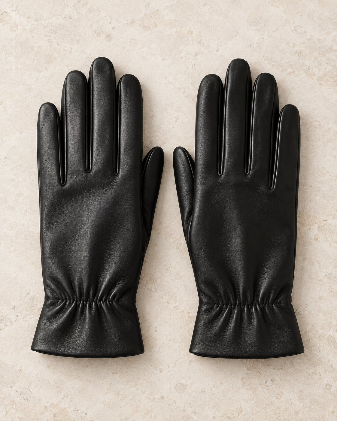 Schwarze Fingerhandschuhe mit gerafftem Handgelenk